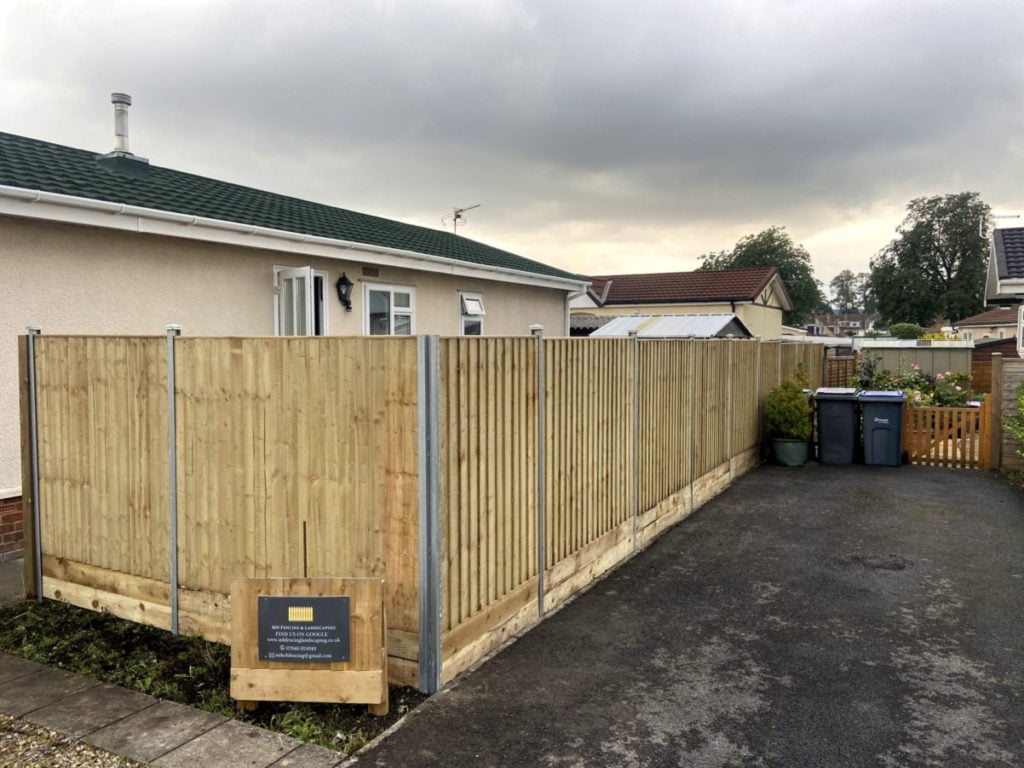 MH Fencing & Landscaping - Fencing
